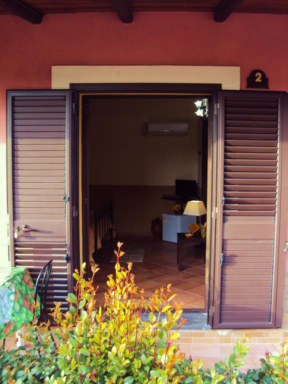 מסקלי Agriturismo Il Pozzo Antico חדר תמונה