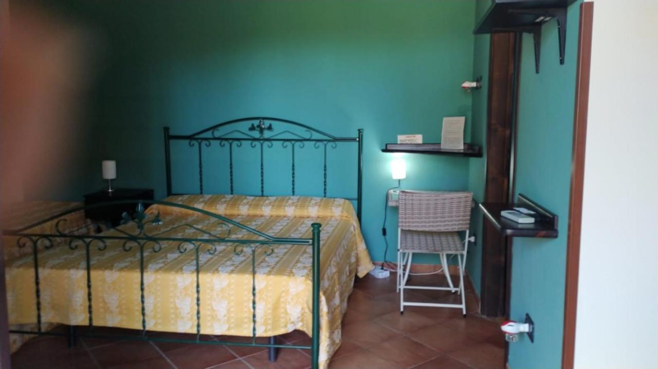 מסקלי Agriturismo Il Pozzo Antico מראה חיצוני תמונה