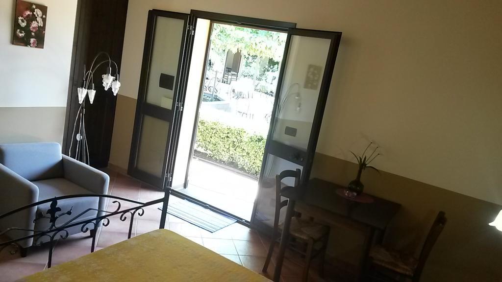 מסקלי Agriturismo Il Pozzo Antico מראה חיצוני תמונה